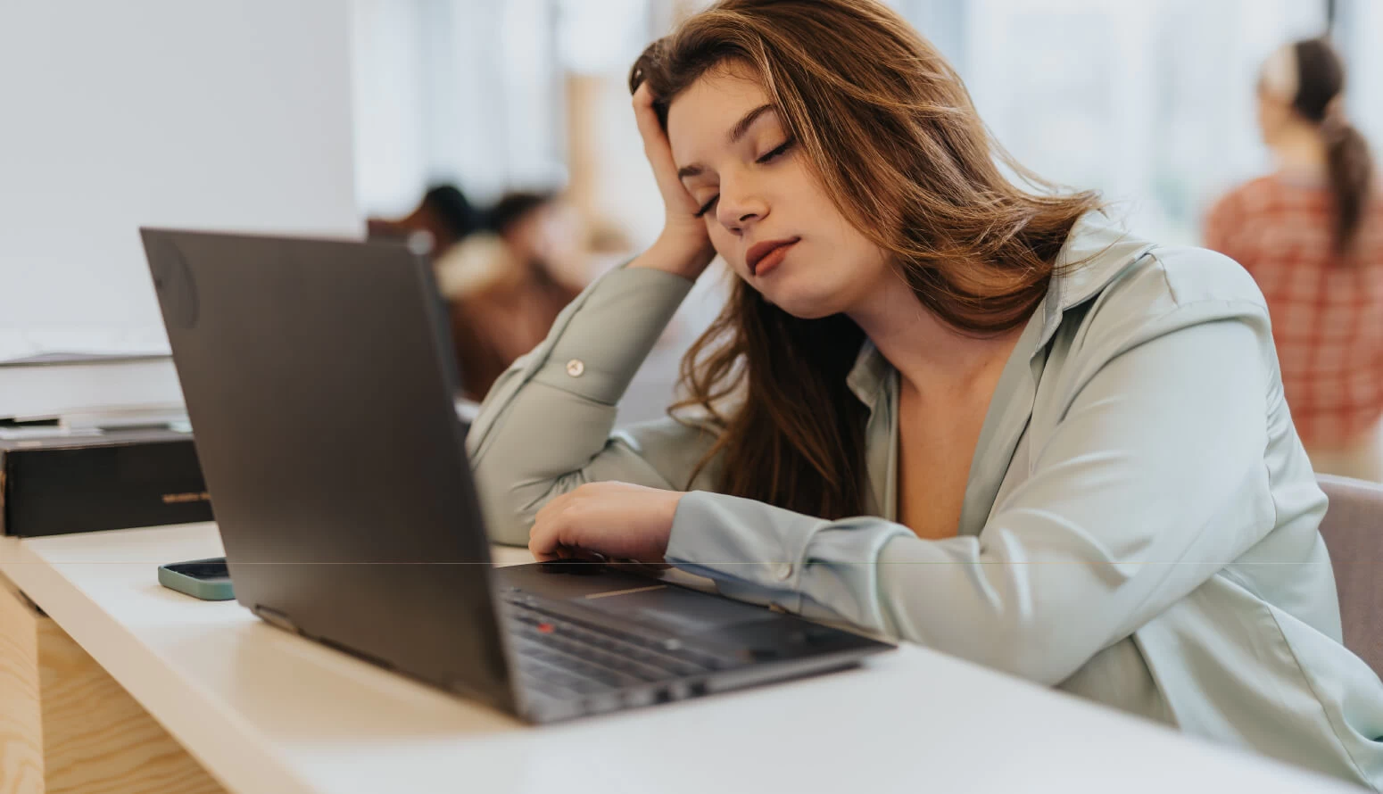 How to Get Rid of Fatigue and Tiredness At Work?